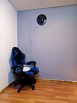 jhonny_thes28 live sex cam