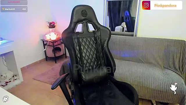 Piinkpandora's cam snapshot