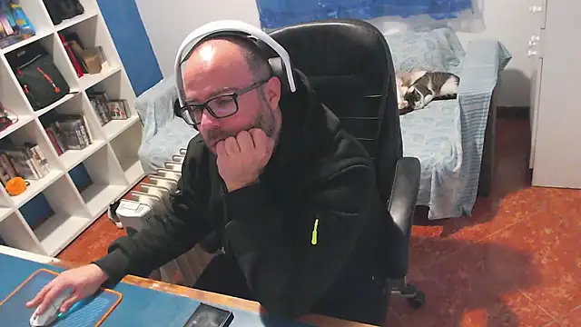 ravingr4d4's cam snapshot