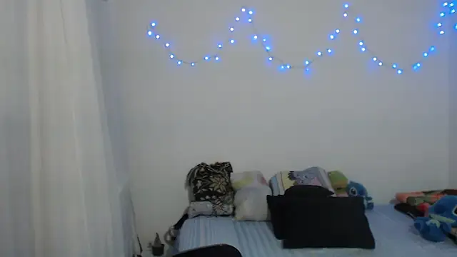 ms_megan_shadow's cam snapshot