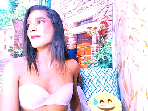 spicybarbie live sex cam