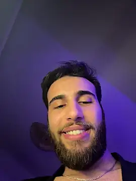 2HARDKURT live sex cam