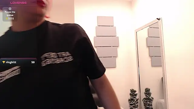 eva_twiss's cam snapshot