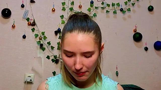 _kikiclark__'s cam snapshot