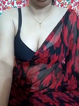 Priya_Boudi live sex cam