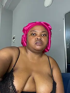 Curveysinaa live sex cam