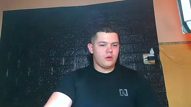 CuteButNaughty_ live sex cam