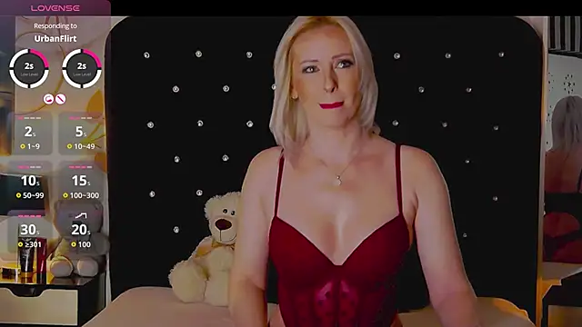 OliviaShaw23's cam snapshot