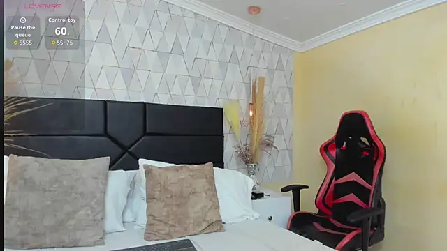 NaomySakura's cam snapshot