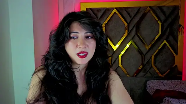 Luvienne's cam snapshot