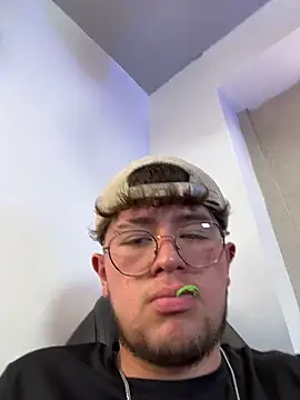 Noah_Wiliams's cam snapshot