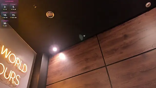 Niamonroe live sex cam