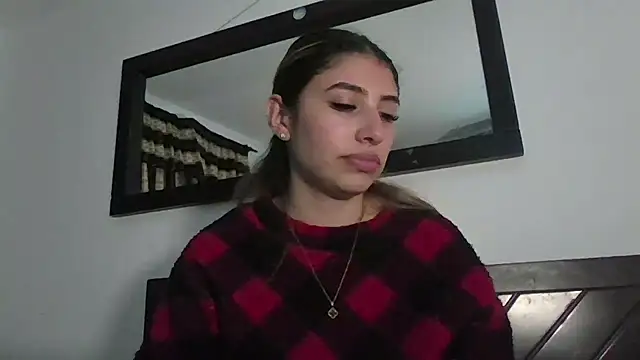 AliceTeenager___'s cam snapshot