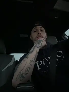 LockingStacks's cam snapshot