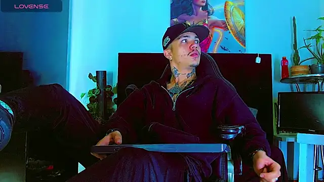 HannibalLester live sex cam