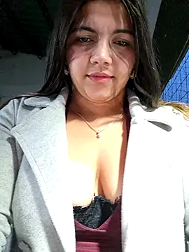 Ivy_enjoy live sex cam