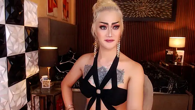 HorseCockDivine live sex cam