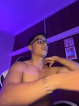 Gael_Velaryx live sex cam