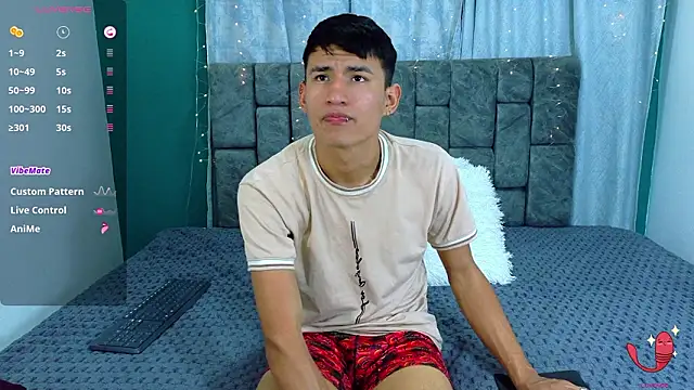 NicolasTorrez live sex cam