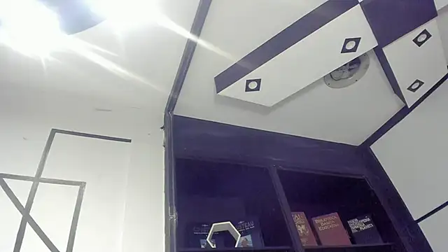 AmbarBrownn_'s cam snapshot