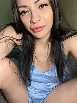 Layana_Ro's cam snapshot