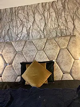 EXOTIC_EBONY_'s cam snapshot