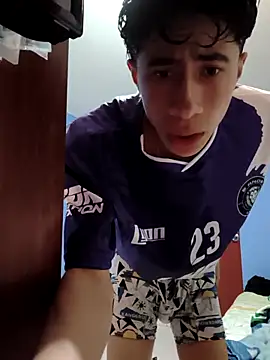 Rolito69 live sex cam