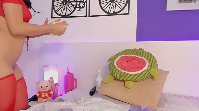 IZzyBellxX_'s cam snapshot