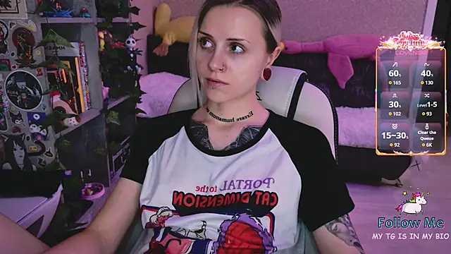 NaniMoore's cam snapshot