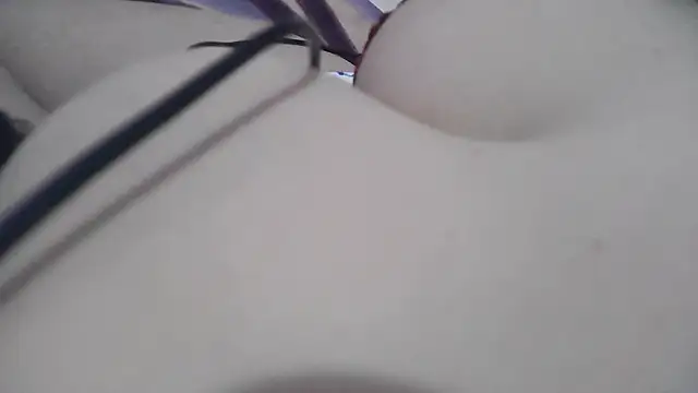 MadameeeKontesssDiamond--'s cam snapshot