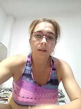 mademonsexy's cam snapshot