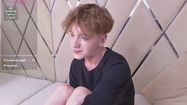 Paul_Holt live sex cam