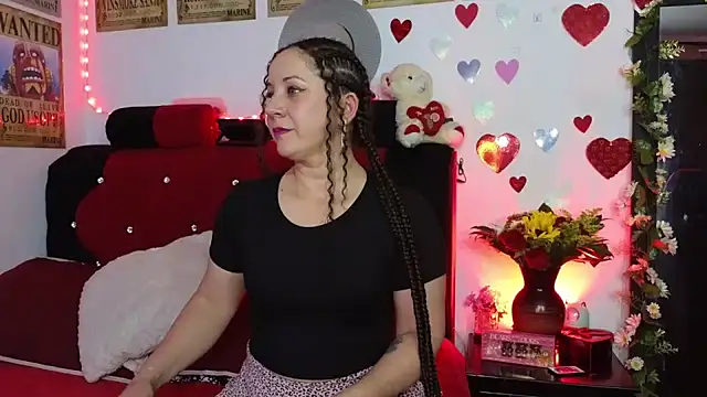 sara-smi live sex cam