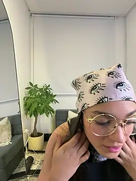 EVA_WILD1's cam snapshot