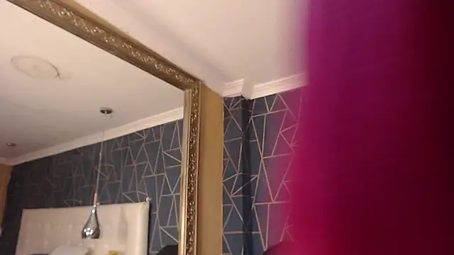 NoaahTylor live sex cam