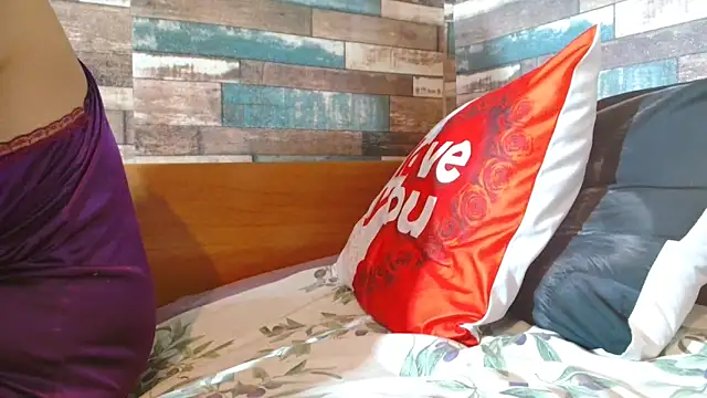 Andra_Love's cam snapshot