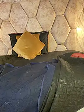 EXOTIC_EBONY_'s cam snapshot