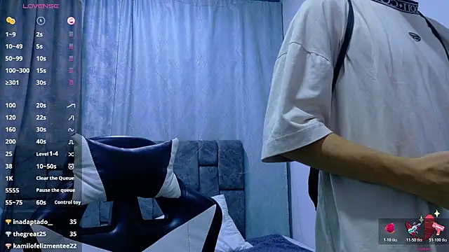 SamBoycash_'s cam snapshot