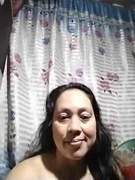 May_Bombs's cam snapshot