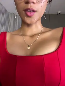 KaitlynLoveCam live sex cam