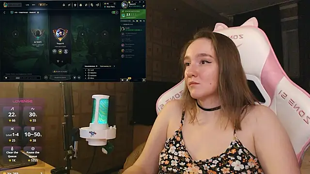 MoonlishSiren's cam snapshot