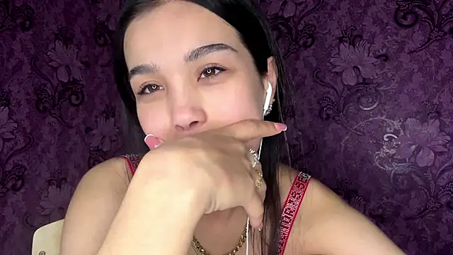 AylinBlush's cam snapshot