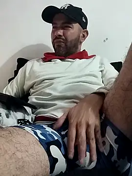 hairyandbigmann's cam snapshot