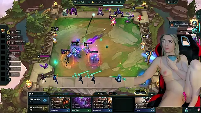 Lisaonthemoon's cam snapshot