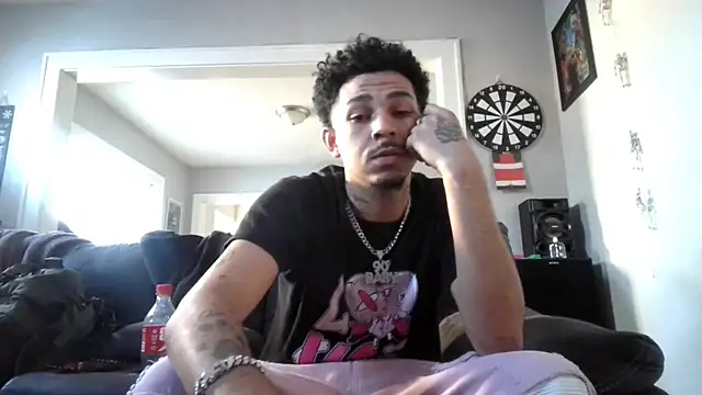 bigdickjojo69 live sex cam