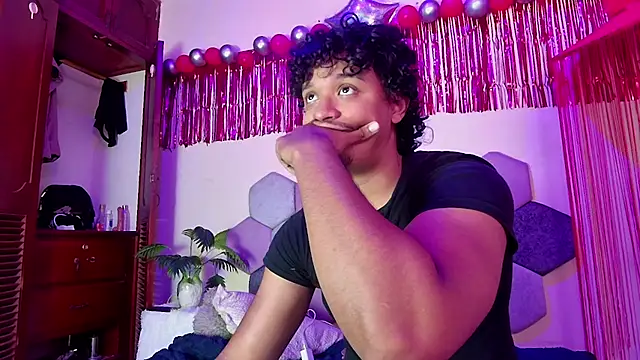 Horny_tgn live sex cam