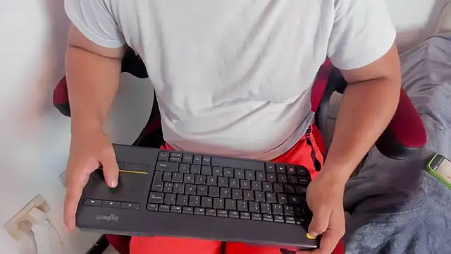 oliver_price1 live sex cam