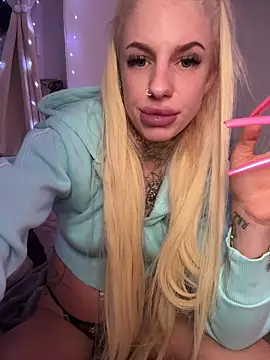 jazzy-bee's cam snapshot