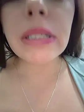 seherlatin's cam snapshot