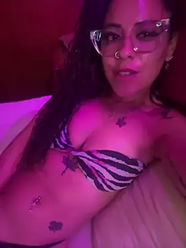 mariposapontiak420 live sex cam